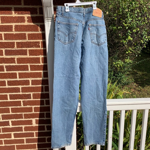 Men’s Levi Jeans - Picture 7 of 7